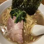 User's review image for 神楽坂家系ラーメン モンタナ