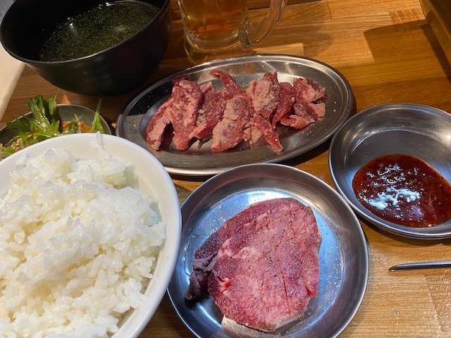 用戶對於肉問屋直営 食肉市場 とんちゃん焼肉 大王的評論圖