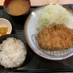 用戶對於とんかつ伊勢  新宿野村ビル店的評論圖
