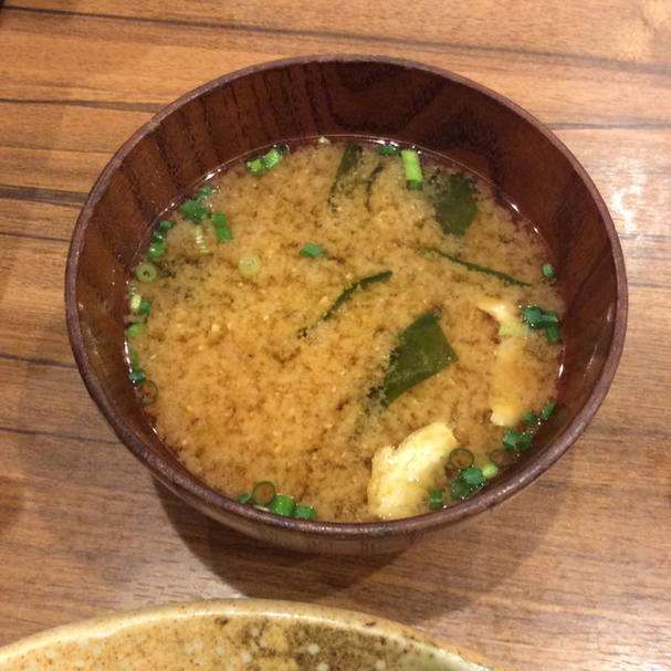 用户对于かつかつとんとん的评论图