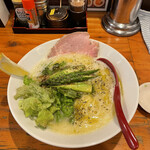 用户对于麺や 亀陣的评论图