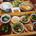 用户对于出町ろろろ的评论图