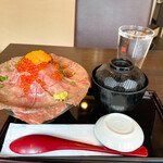 用戶對於吉祥寺 肉ドレス海鮮丼 渋谷道玄坂店的評論圖