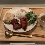 用户对于小梟的评论图