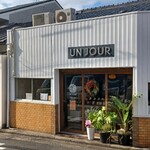 用户对于アン ジュール的评论图