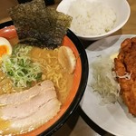 用户对于麺や虎鉄 静内店的评论图