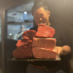 用户对于広尾 焼肉 暴飲暴食的评论图