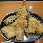 用户对于まことや的评论图