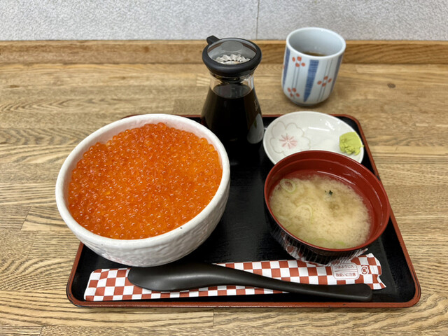 用戶對於朝市食堂的評論高清圖