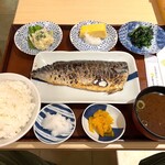 用戶對於焼魚定食と釜戸ごはん 梅田食堂的評論圖