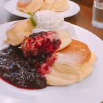 User's review image for 幸せのパンケーキ 福岡天神店
