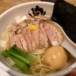 用戶對於満鶏軒 秋葉原UDX秋葉原拉麺劇場店的評論圖