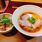 用户对于ボクの麺処的评论图