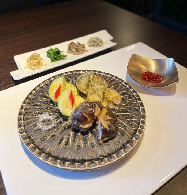 用户对于韓国料理 KOREAN DINING HAN CHEF 下北沢店的评论高清图