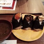 用户对于おにぎり屋 おなかすいた。的评论图
