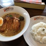 用户对于札幌スープカレー専門店エスパーイトウ 八軒総本店的评论图