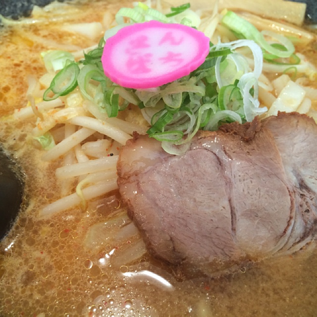 用户对于ラーメンさんぱち 滝川店的评论图