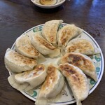 用戶對於皇庭餃子房的評論圖