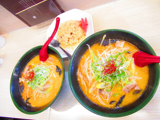 用户对于てっちゃんの味源的评论高清图