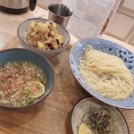 用戶對於だしと小麦の可能性的評論圖