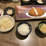 用户对于とんかつKYK 京都ポルタ店的评论图