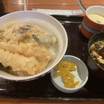 用户对于和食さと 亀岡店的评论图