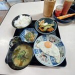 用戶對於安全入船食堂的評論圖