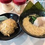 用戶對於横浜家系ラーメン 一蓮家 八戸ノ里店的評論圖
