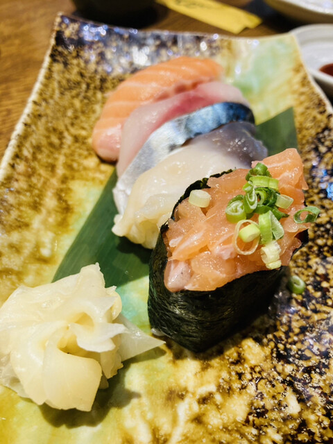 用户对于活菜旬魚 さんかい 環状通東店的评论高清图