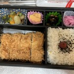 用户对于とんかついなば和幸 惣菜店 町田惣菜店的评论图