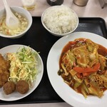 用户对于中国料理　新華 本店的评论图