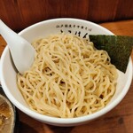 用户对于江戸前煮干中華そば きみはん 総本店的评论图