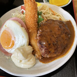 用户对于お食事処 まつもと的评论图
