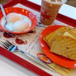 用户对于Ya Kun Kaya Toast 霞が関ビル店的评论图