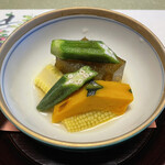 用戶對於茶六別館的評論圖