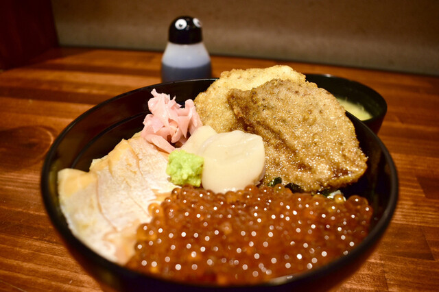 用户对于海鮮ときどきブタ的评论高清图