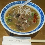 用户对于知食府的评论图
