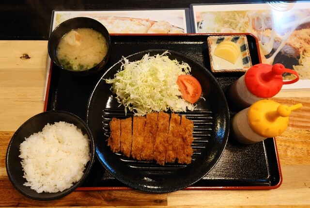 用户对于とんかつ専門店 ふっかつ的评论高清图