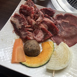 用户对于テーブルオーダーバイキング 焼肉 王道 堺泉北店的评论图