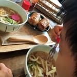 用户对于ferme的评论图