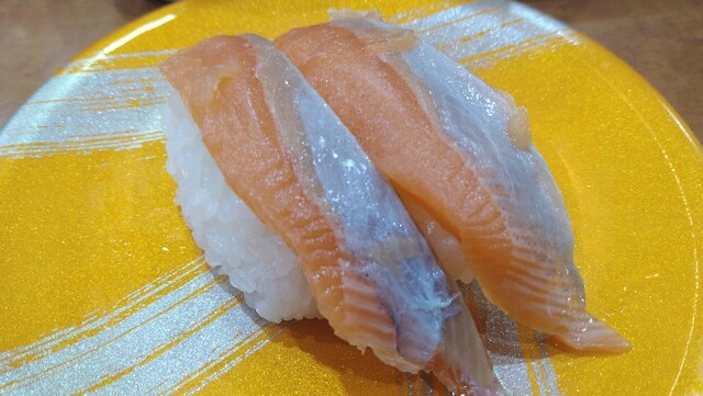 用户对于回転寿司 えりも岬 菊水元町店的评论高清图