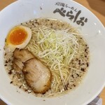 User's review image for 泡系しおとんこつラーメン べらしお 総本店