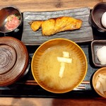 用戶對於しんぱち食堂 中野店的評論圖