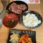 User's review image for 炭火焼肉食道園 大森店