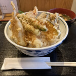 用户对于まことや的评论图