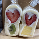 User's review image for emu