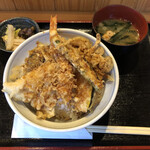 用户对于まことや的评论图