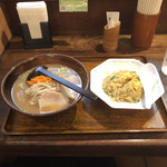 用户对于らーめん古潭 なんばCITY店的评论图