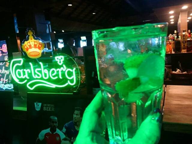 用户对于カラオケパセラ なんば道頓堀店的评论图