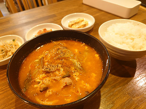 用戶對於昼耕夜鶏 チキン&ポチャ 千歳烏山店的評論圖